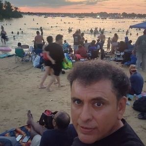 Meet your Posher, Gedver danilo